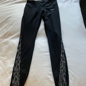 Nike reflective running leggings